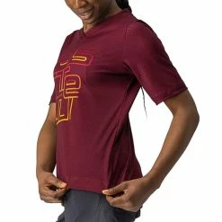 Castelli Trail Tech Short Sleeve Jersey Dark Lilac Women -Bikes Shop ca 4522054 091 004