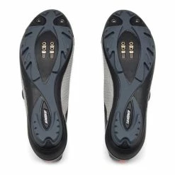 DMT KM4 MTB Shoes Black Silver -Bikes Shop dm m0010dmt21km4 a0032 003