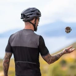 Northwave Storm Air Short Sleeve Jersey Black Grey 9 Northwave Storm Air Short Sleeve Jersey Black Grey -Bikes Shop nw nw22 89221012 19 004