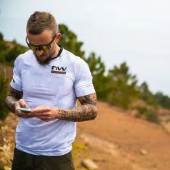 Northwave Bomb Short Sleeve Jersey White Gold 8 Northwave Bomb Short Sleeve Jersey White Gold -Bikes Shop nw nw22 89221039 52 003